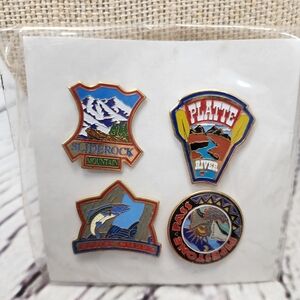 Assorted Park‎ Campground Pins